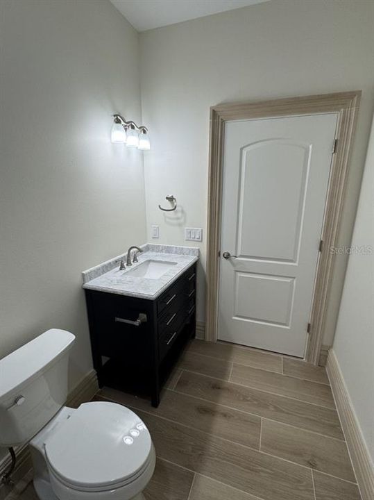 En Venta: $482,000 (4 camas, 2 baños, 1970 Pies cuadrados)