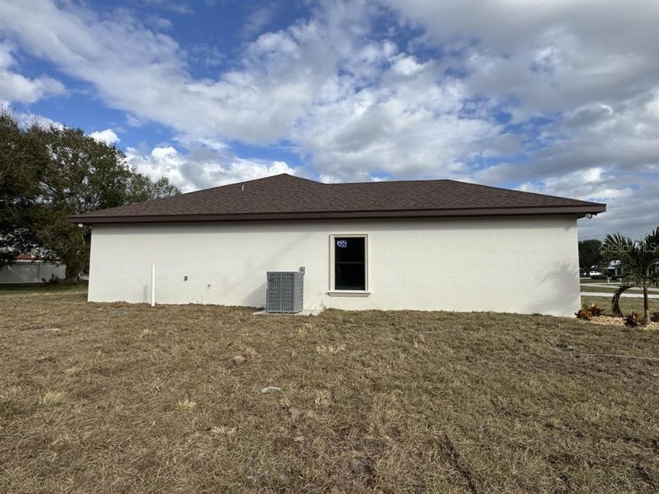 En Venta: $482,000 (4 camas, 2 baños, 1970 Pies cuadrados)