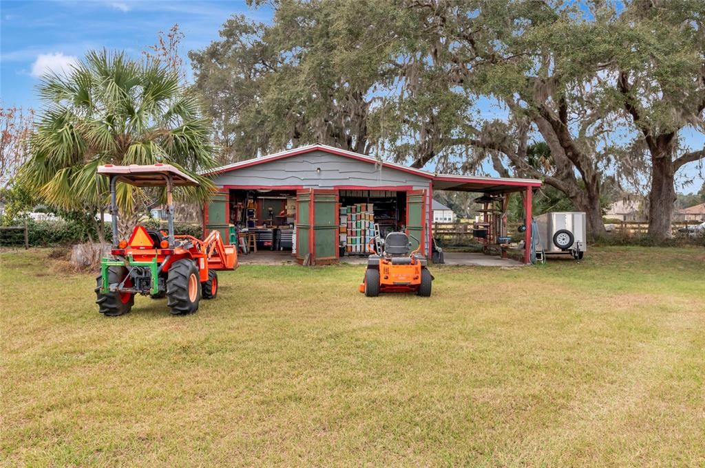 En Venta: $1,650,000 (5.21 acres)