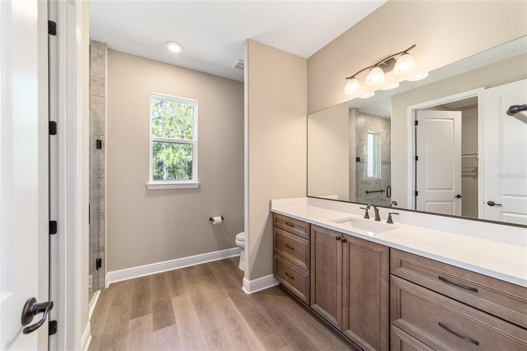 For Sale: $689,000 (3 beds, 3 baths, 2828 Square Feet)