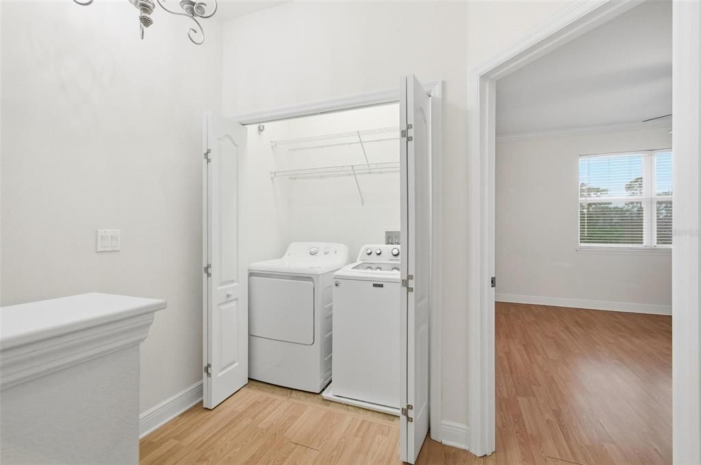 For Sale: $244,900 (3 beds, 2 baths, 1636 Square Feet)