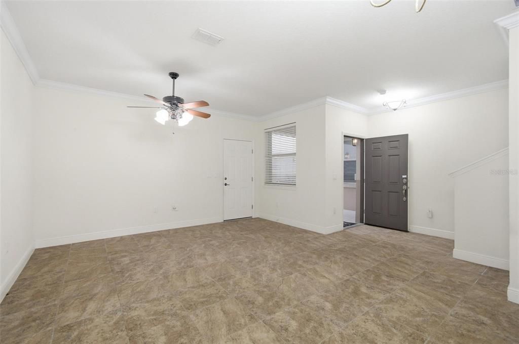 For Sale: $244,900 (3 beds, 2 baths, 1636 Square Feet)