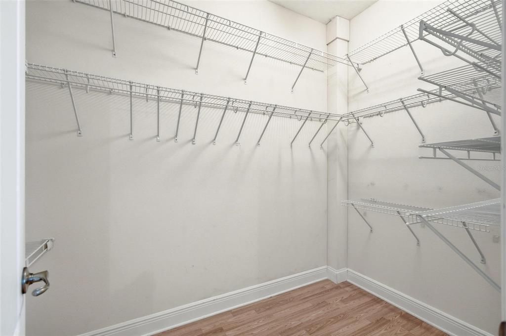 For Sale: $244,900 (3 beds, 2 baths, 1636 Square Feet)