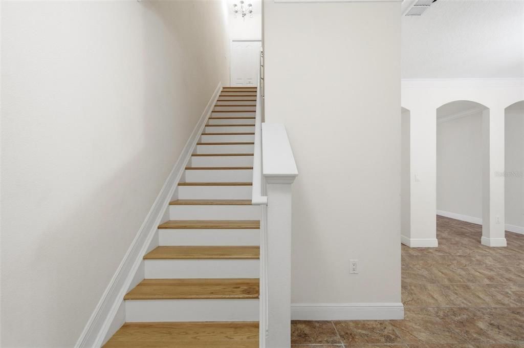 For Sale: $244,900 (3 beds, 2 baths, 1636 Square Feet)