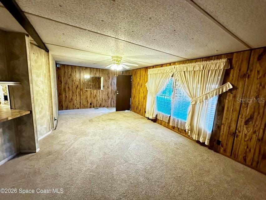 En Venta: $275,000 (3 camas, 2 baños, 1196 Pies cuadrados)