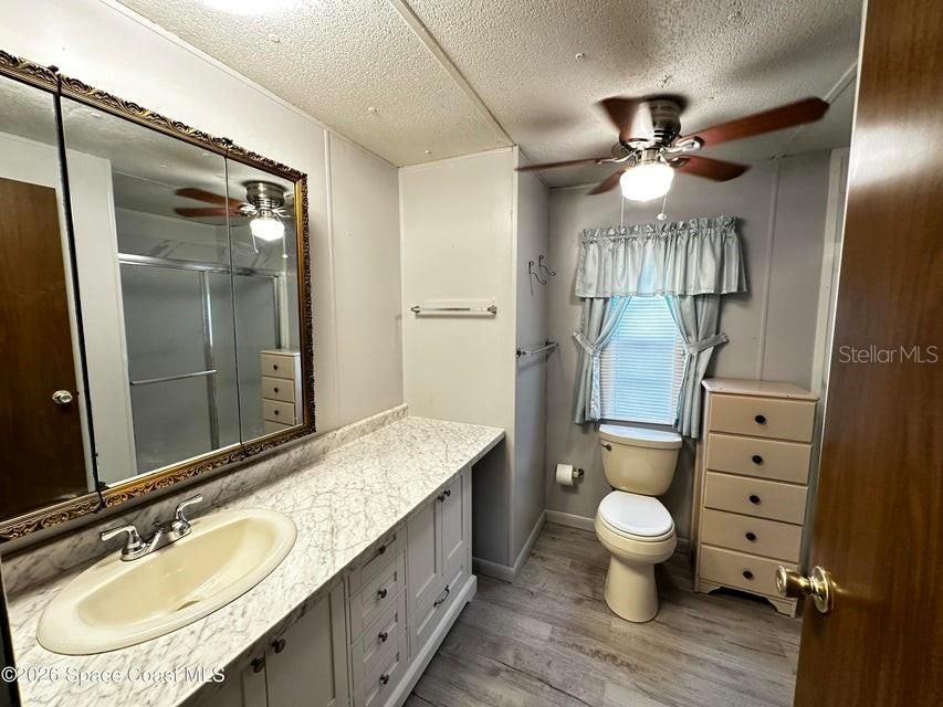 En Venta: $275,000 (3 camas, 2 baños, 1196 Pies cuadrados)