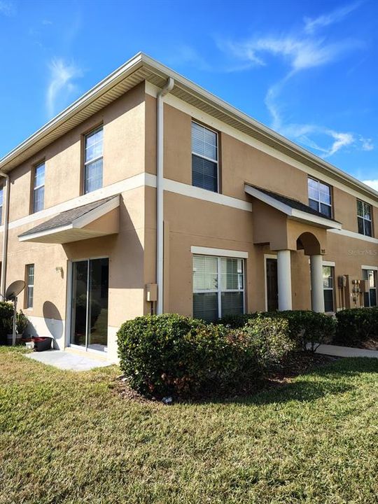 En Venta: $232,500 (3 camas, 2 baños, 1364 Pies cuadrados)