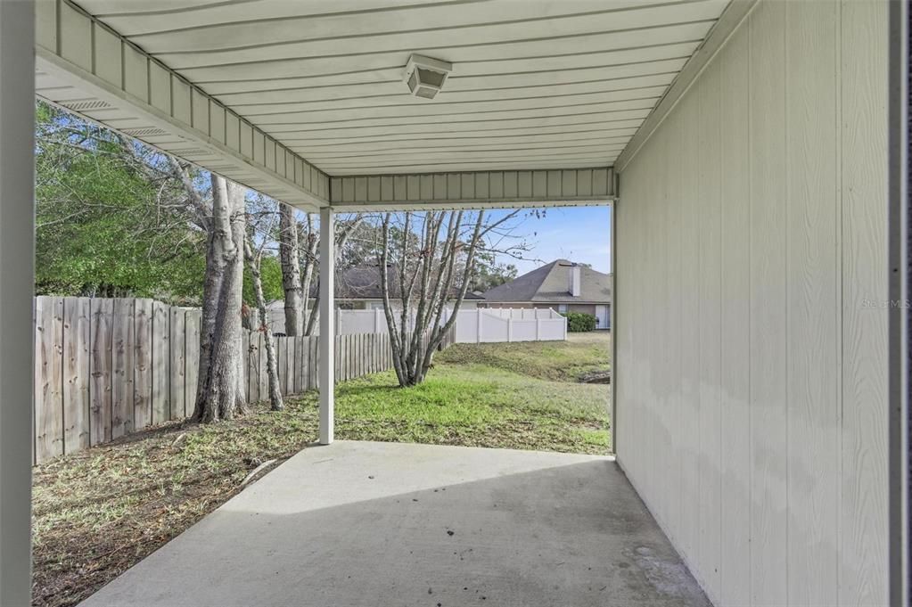 Active With Contract: $259,000 (4 beds, 2 baths, 1553 Square Feet)