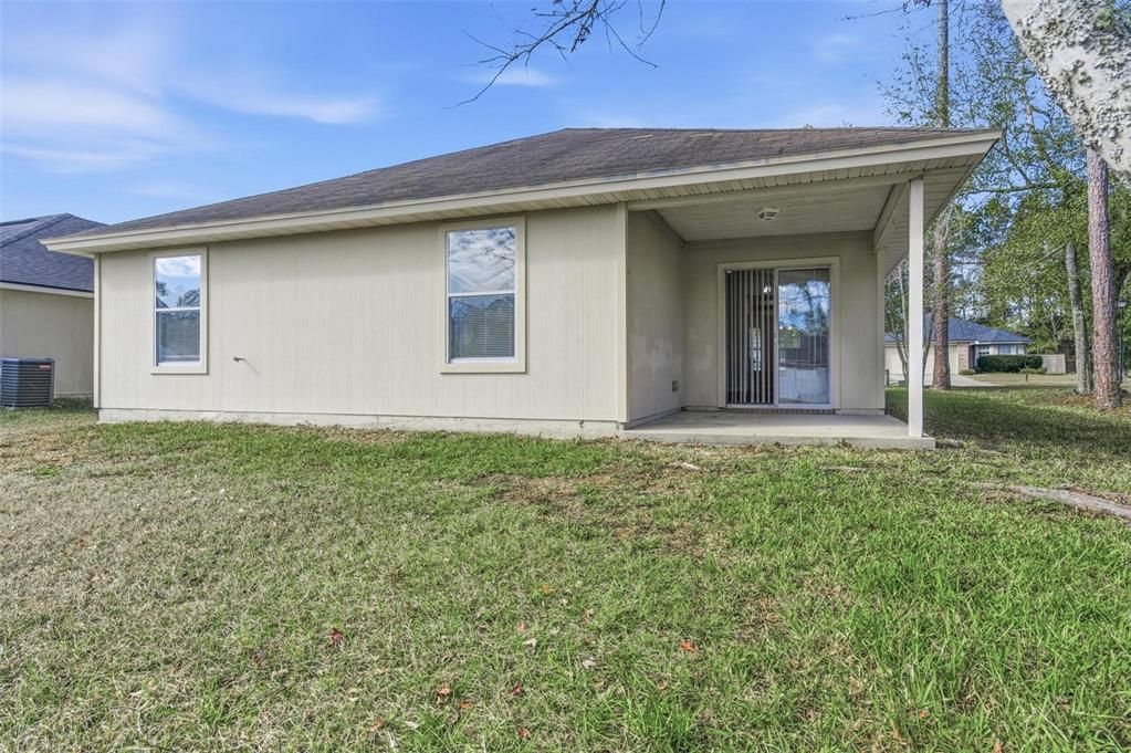 Active With Contract: $259,000 (4 beds, 2 baths, 1553 Square Feet)