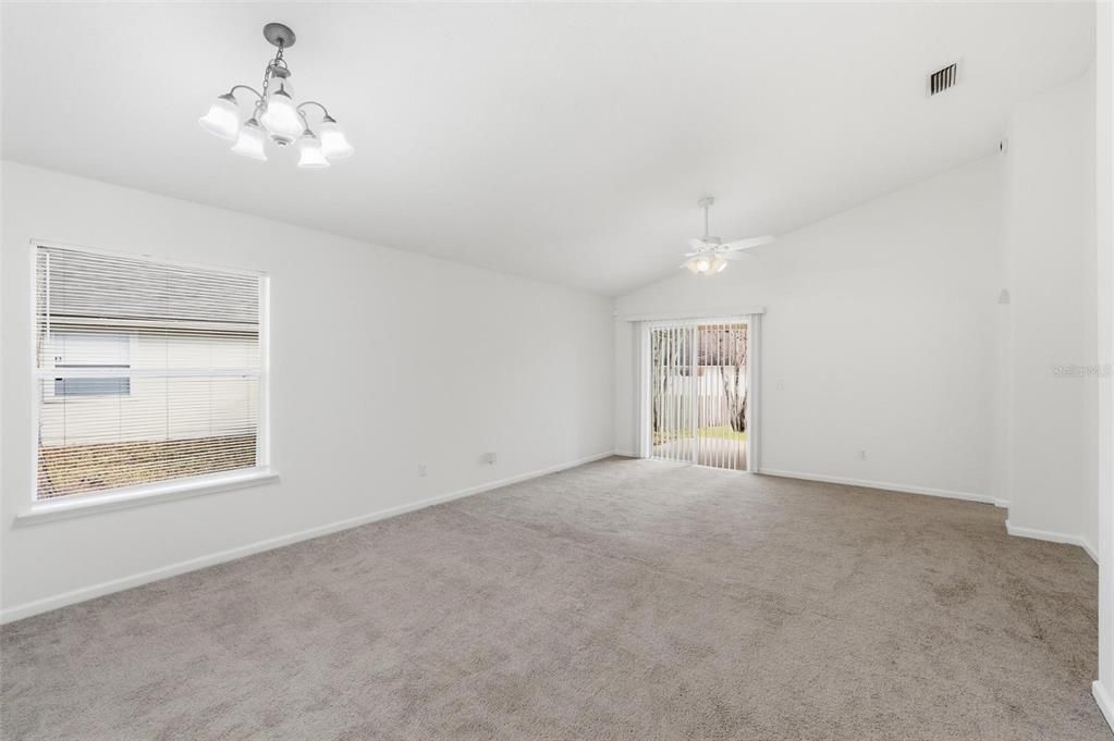 Active With Contract: $259,000 (4 beds, 2 baths, 1553 Square Feet)