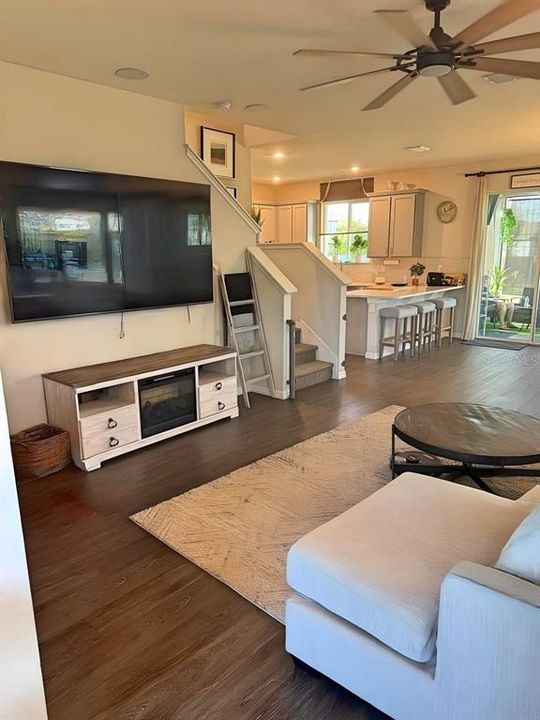 В аренду: $3,250 (3 спален, 2 ванн, 2142 Квадратных фут)