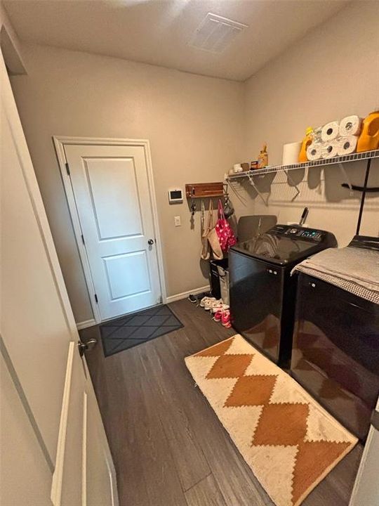 В аренду: $3,250 (3 спален, 2 ванн, 2142 Квадратных фут)