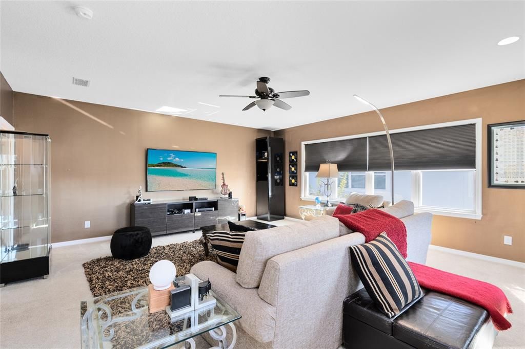 En Venta: $2,100,000 (4 camas, 4 baños, 4761 Pies cuadrados)