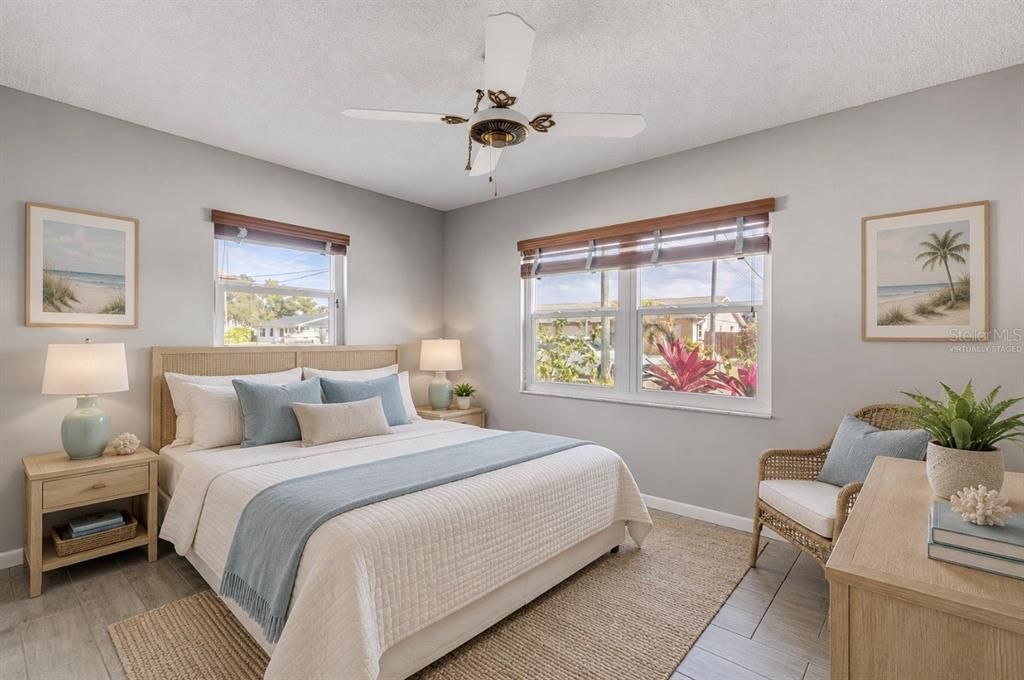 Active With Contract: $215,000 (2 beds, 2 baths, 1038 Square Feet)