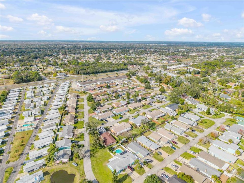 Active With Contract: $215,000 (2 beds, 2 baths, 1038 Square Feet)