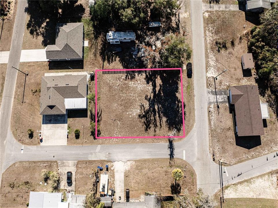 Vendido Recientemente: $25,000 (0.18 acres)