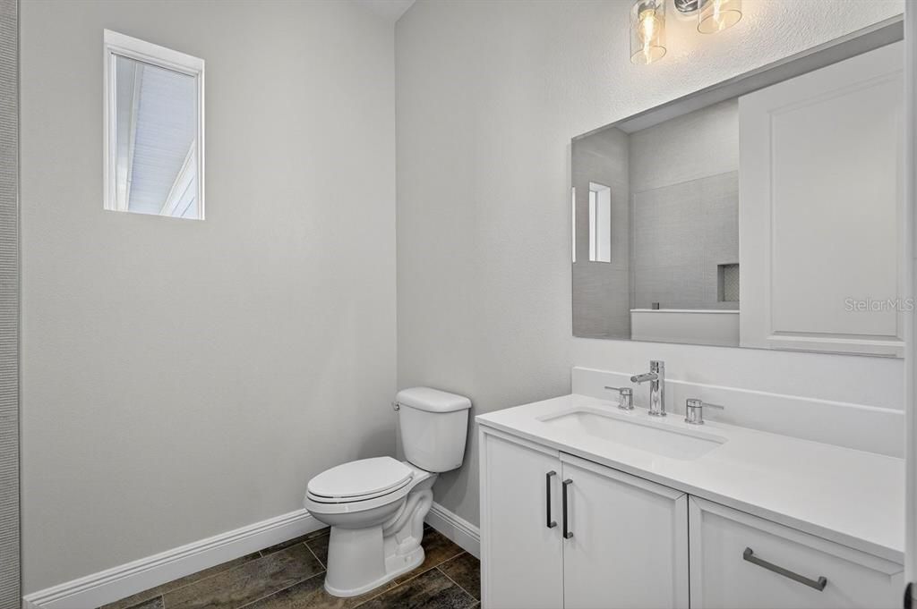 Activo con contrato: $789,000 (4 camas, 3 baños, 2412 Pies cuadrados)