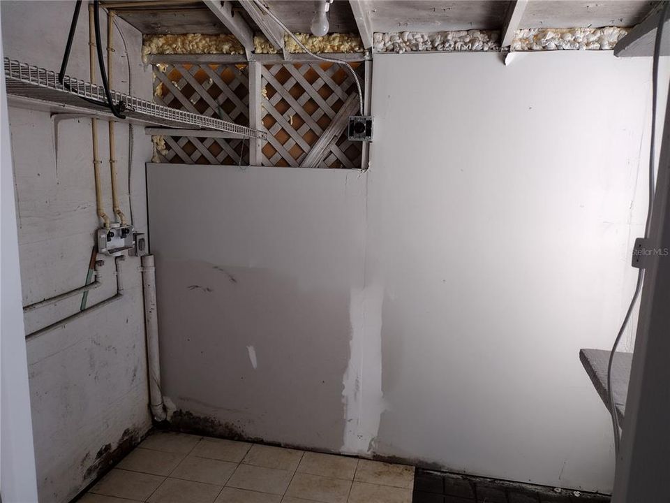 На продажу: $449,000 (4 спален, 0 ванн, 1869 Квадратных фут)