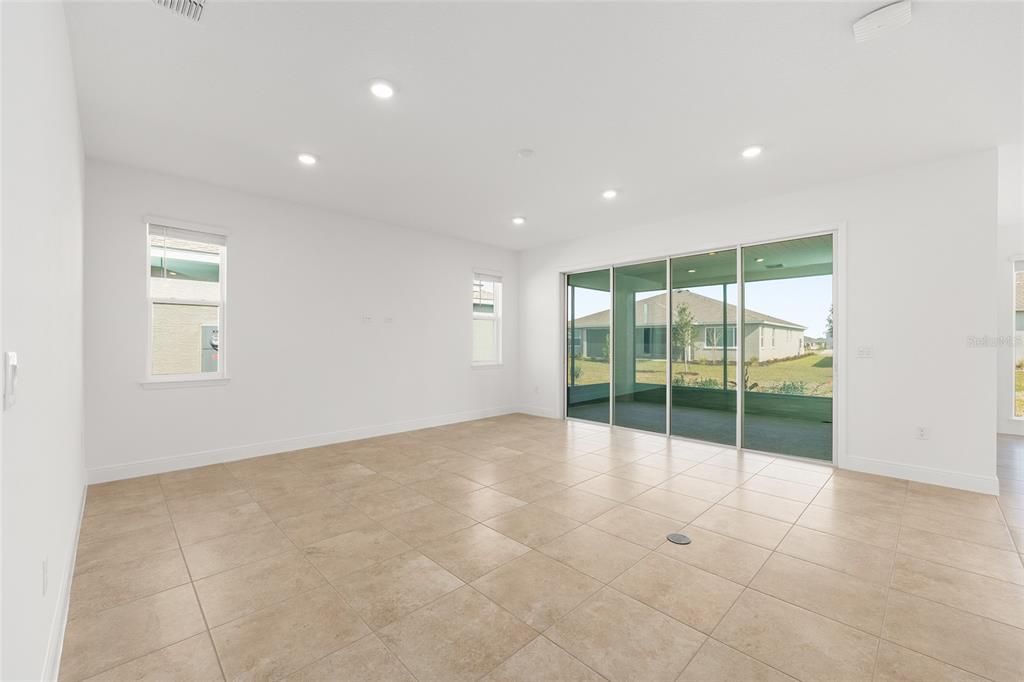 For Sale: $519,005 (2 beds, 2 baths, 2145 Square Feet)