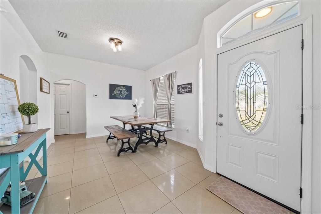 Active With Contract: $354,999 (4 beds, 3 baths, 2015 Square Feet)