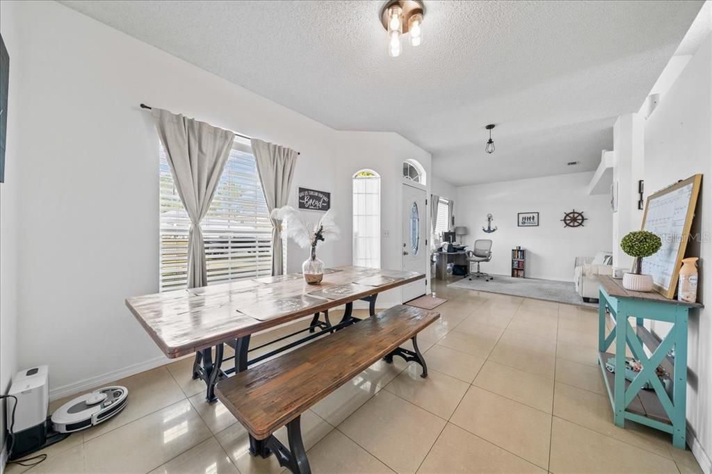 Active With Contract: $354,999 (4 beds, 3 baths, 2015 Square Feet)