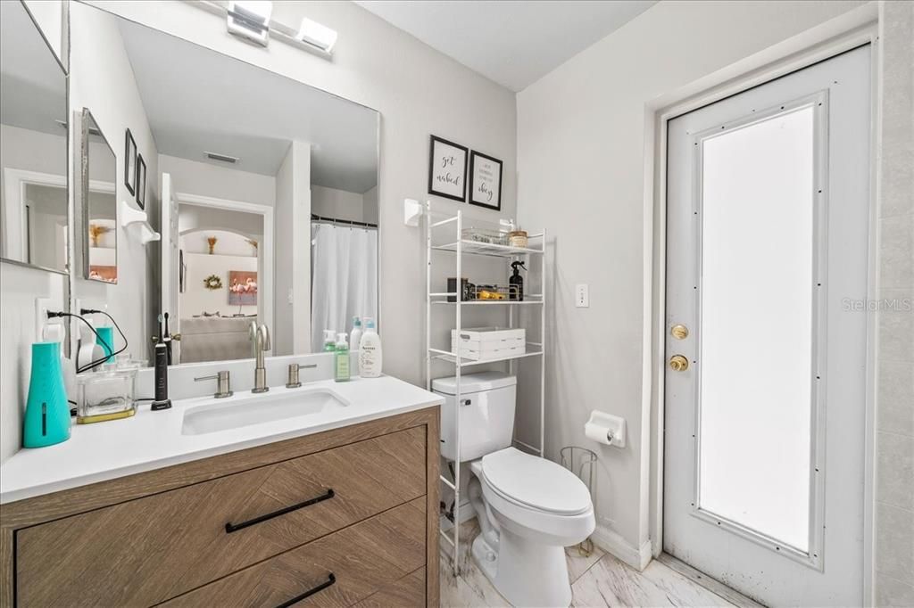 Active With Contract: $354,999 (4 beds, 3 baths, 2015 Square Feet)