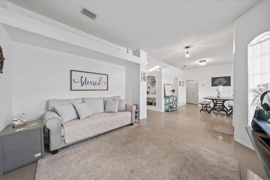 Active With Contract: $354,999 (4 beds, 3 baths, 2015 Square Feet)