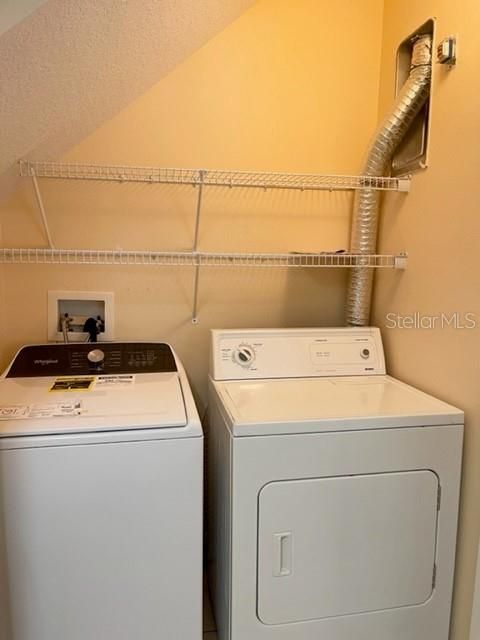 For Rent: $1,700 (3 beds, 2 baths, 1460 Square Feet)