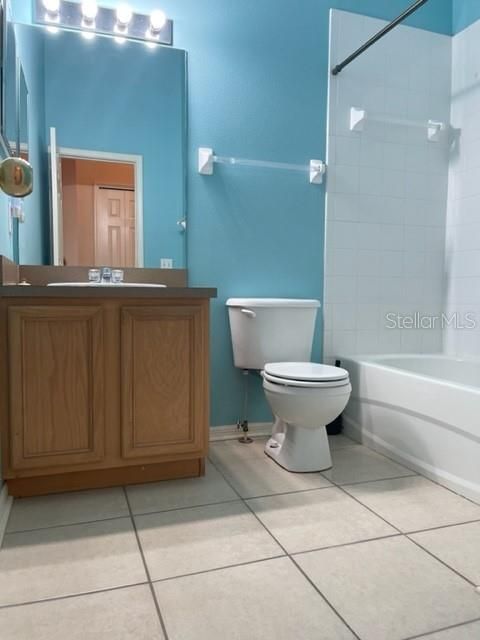 For Rent: $1,700 (3 beds, 2 baths, 1460 Square Feet)