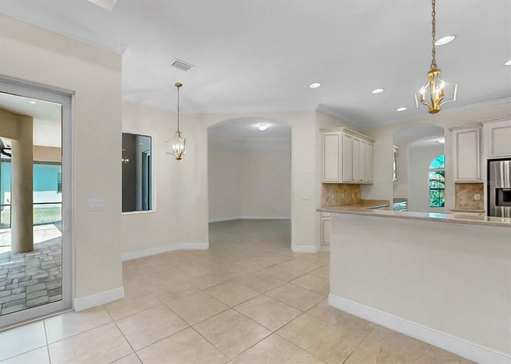 En Venta: $950,000 (4 camas, 3 baños, 3157 Pies cuadrados)