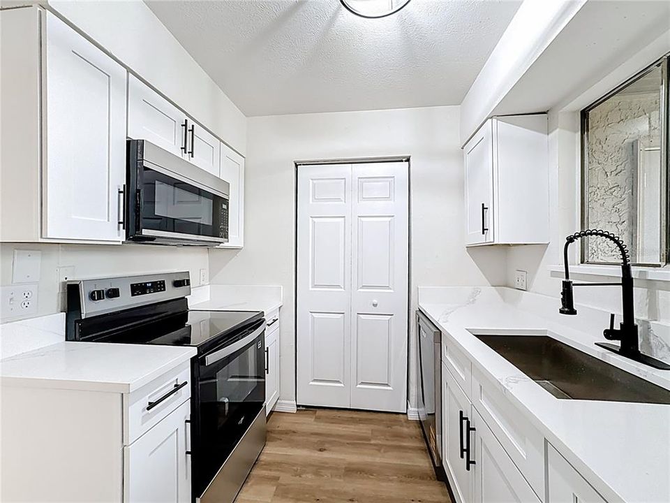 Activo con contrato: $179,000 (3 camas, 2 baños, 1520 Pies cuadrados)