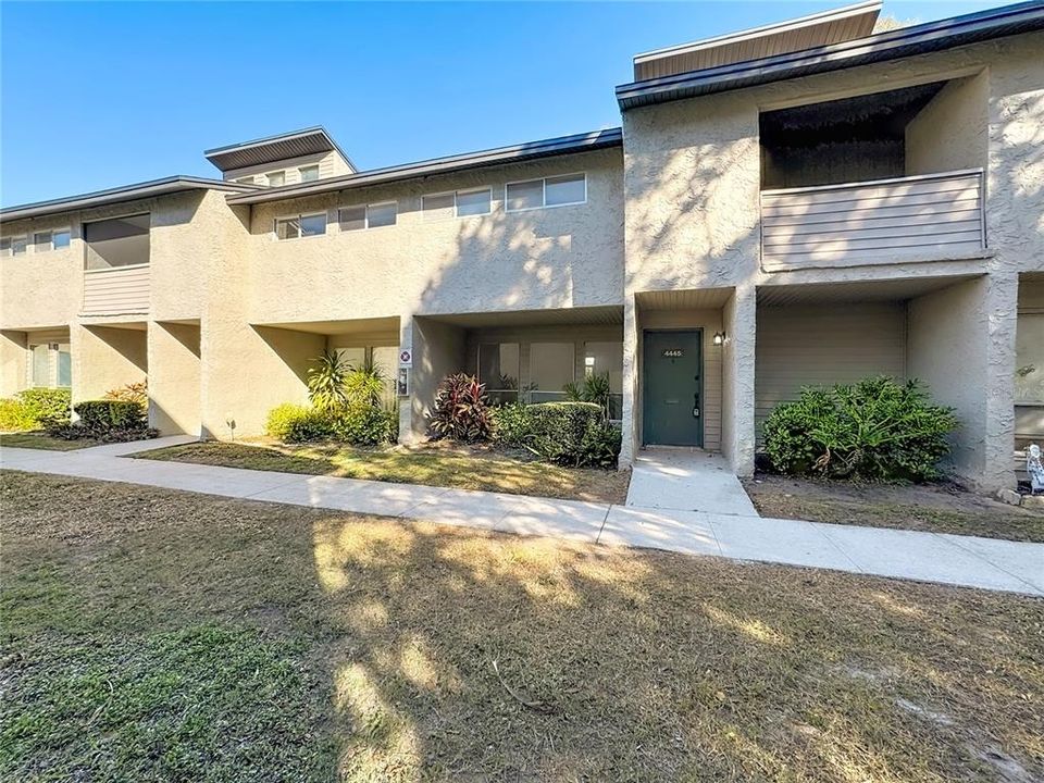 Activo con contrato: $179,000 (3 camas, 2 baños, 1520 Pies cuadrados)