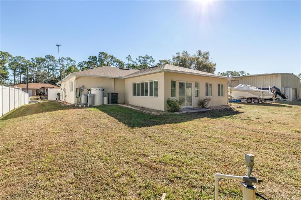 Activo con contrato: $389,000 (3 camas, 2 baños, 1688 Pies cuadrados)