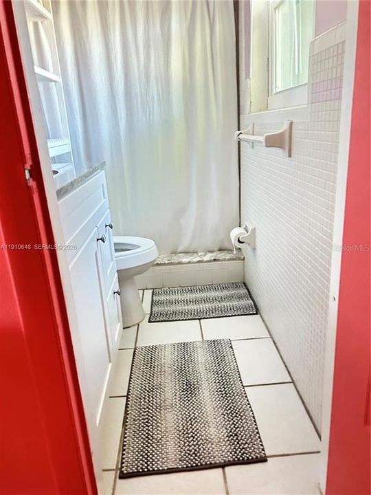 For Sale: $325,000 (3 beds, 2 baths, 1115 Square Feet)