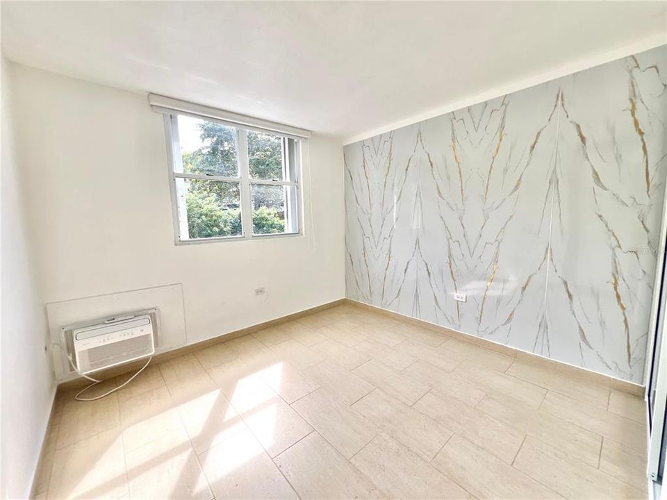 出租: $2,500 (3 贝兹, 2 浴室, 1207 平方英尺)