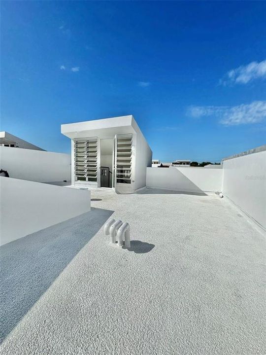 出租: $2,500 (3 贝兹, 2 浴室, 1207 平方英尺)