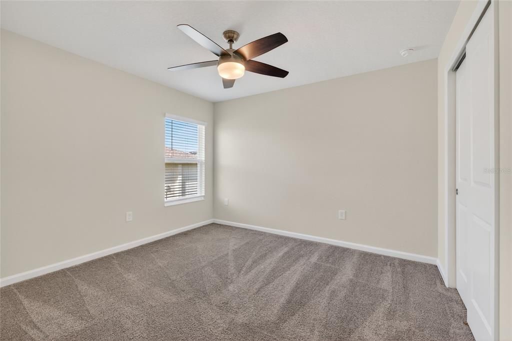 В аренду: $2,595 (4 спален, 2 ванн, 1843 Квадратных фут)