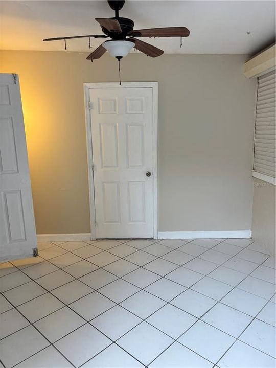 For Sale: $410,000 (3 beds, 2 baths, 1176 Square Feet)