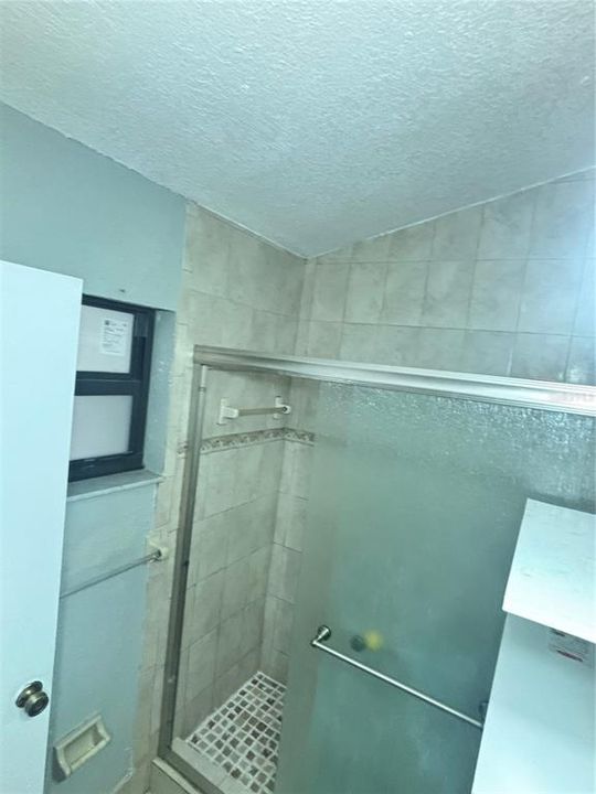 For Sale: $410,000 (3 beds, 2 baths, 1176 Square Feet)