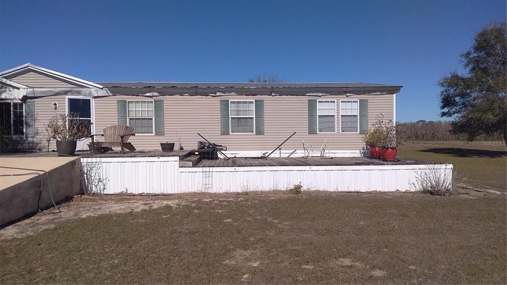 For Sale: $585,000 (4 beds, 2 baths, 2272 Square Feet)