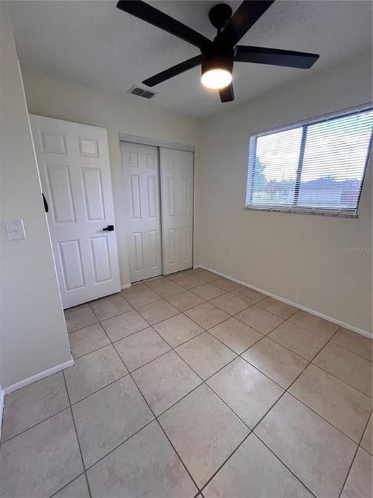 Active With Contract: $224,900 (3 beds, 2 baths, 1032 Square Feet)