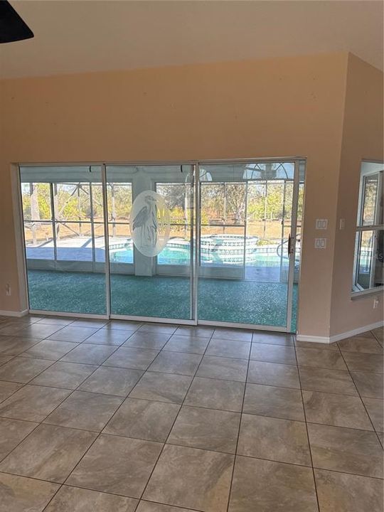 Active With Contract: $499,609 (3 beds, 3 baths, 2330 Square Feet)