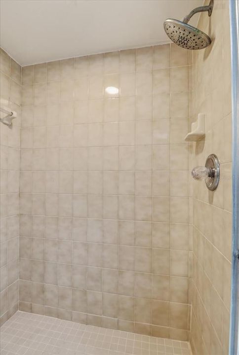 На продажу: $324,900 (3 спален, 2 ванн, 1532 Квадратных фут)
