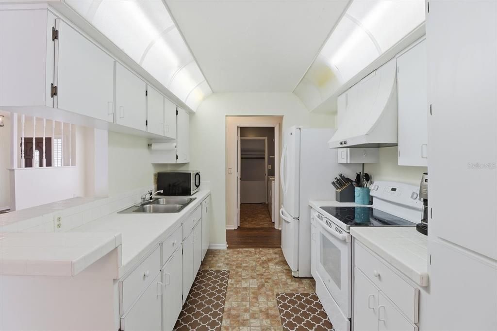 На продажу: $324,900 (3 спален, 2 ванн, 1532 Квадратных фут)
