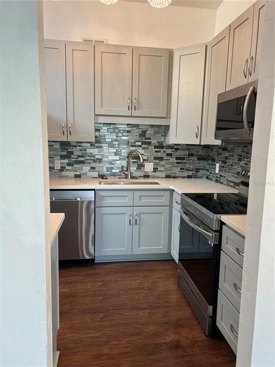 En Venta: $239,900 (2 camas, 2 baños, 1180 Pies cuadrados)