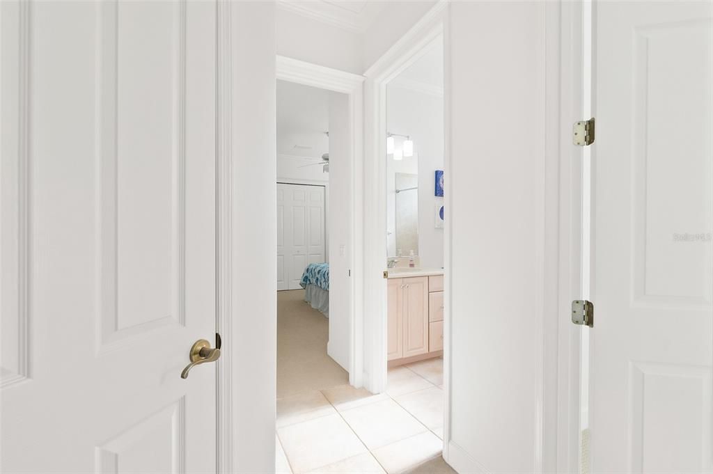 En Venta: $2,199,000 (4 camas, 4 baños, 3837 Pies cuadrados)