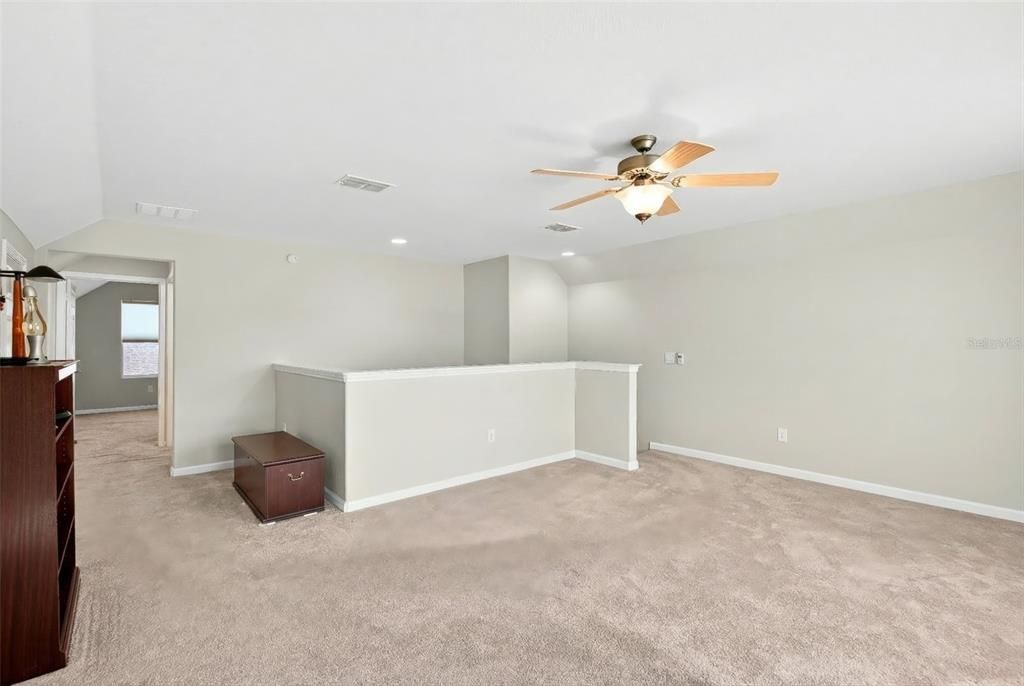 For Sale: $450,000 (3 beds, 3 baths, 2536 Square Feet)