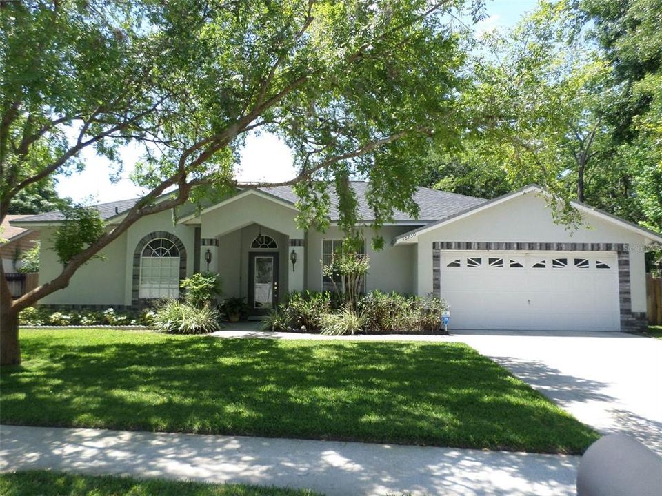 For Rent: $3,150 (4 beds, 2 baths, 2232 Square Feet)