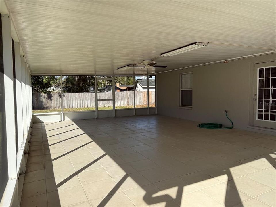 For Rent: $3,150 (4 beds, 2 baths, 2232 Square Feet)
