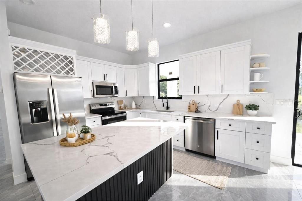 Active With Contract: $299,900 (3 beds, 2 baths, 1384 Square Feet)